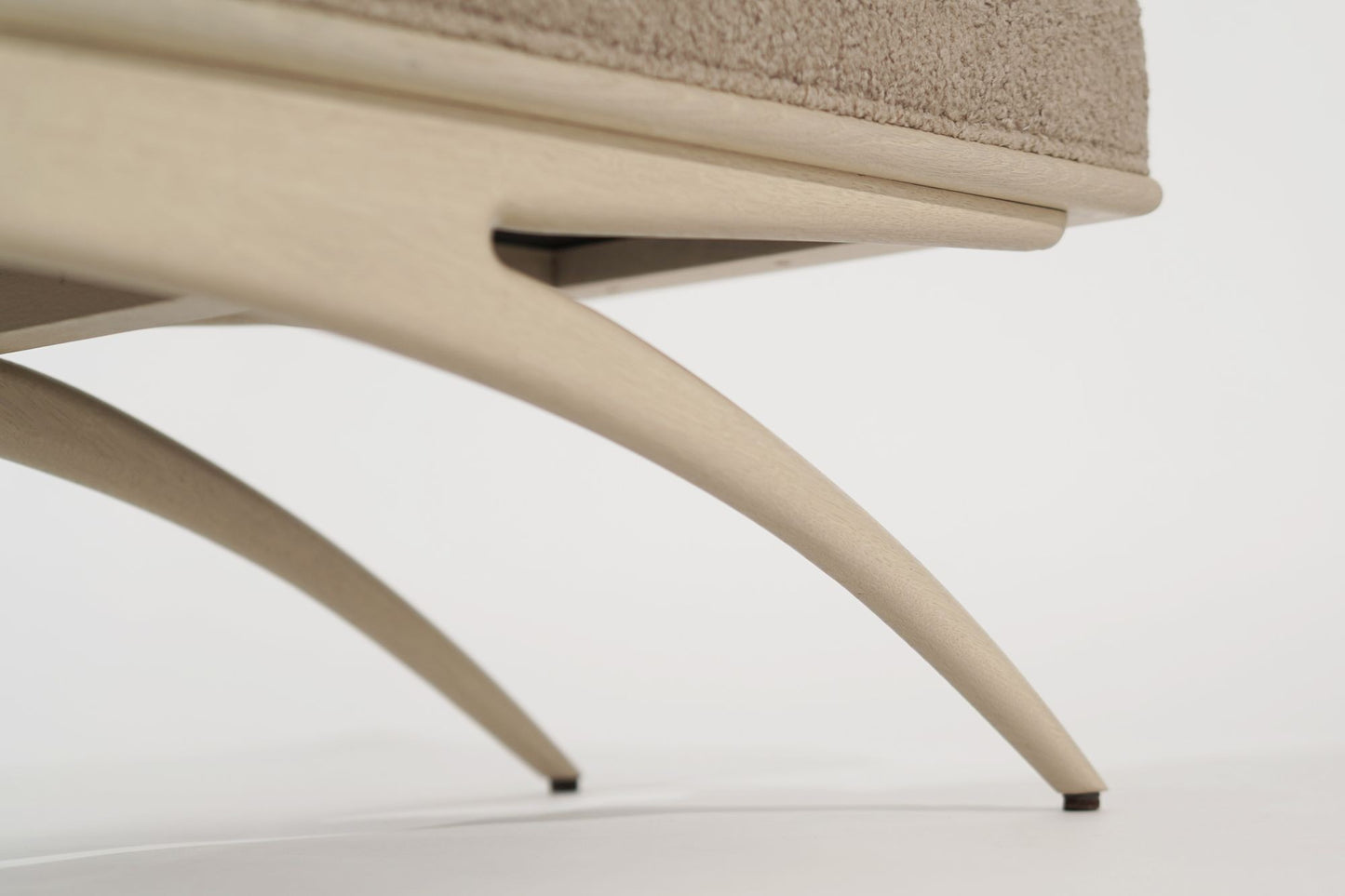 Convex Bench Series 60 in White Oak