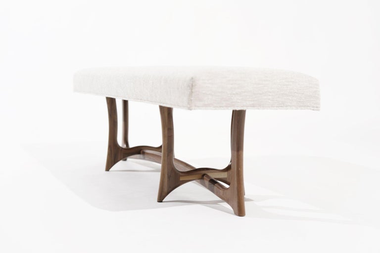 Forma Bench in Natural Walnut