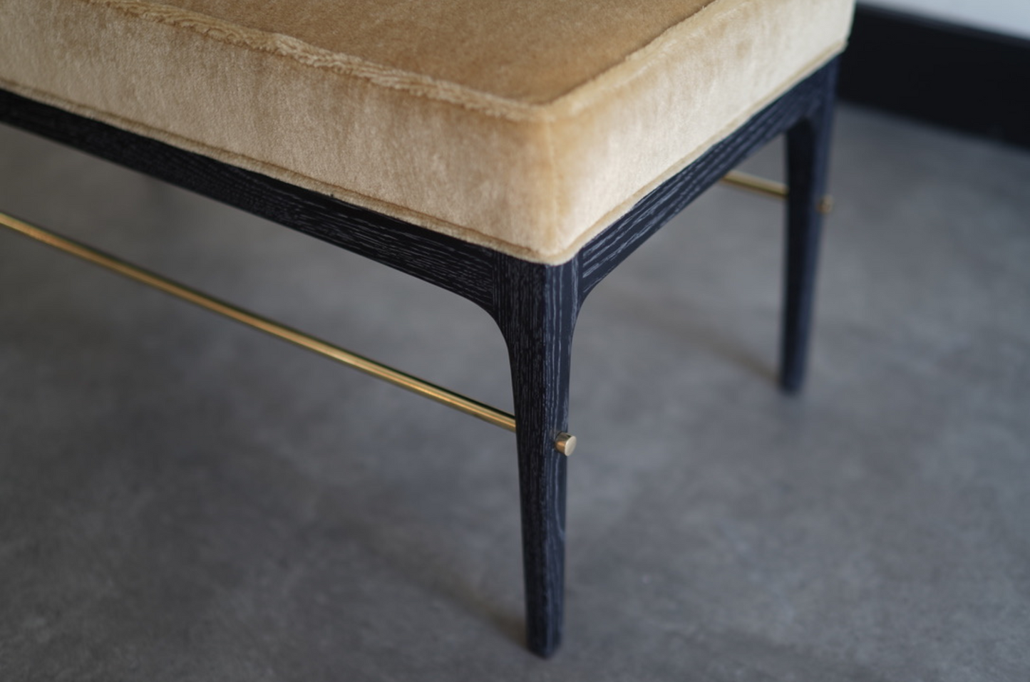 Linear Bench in Black Ceruse Series 36