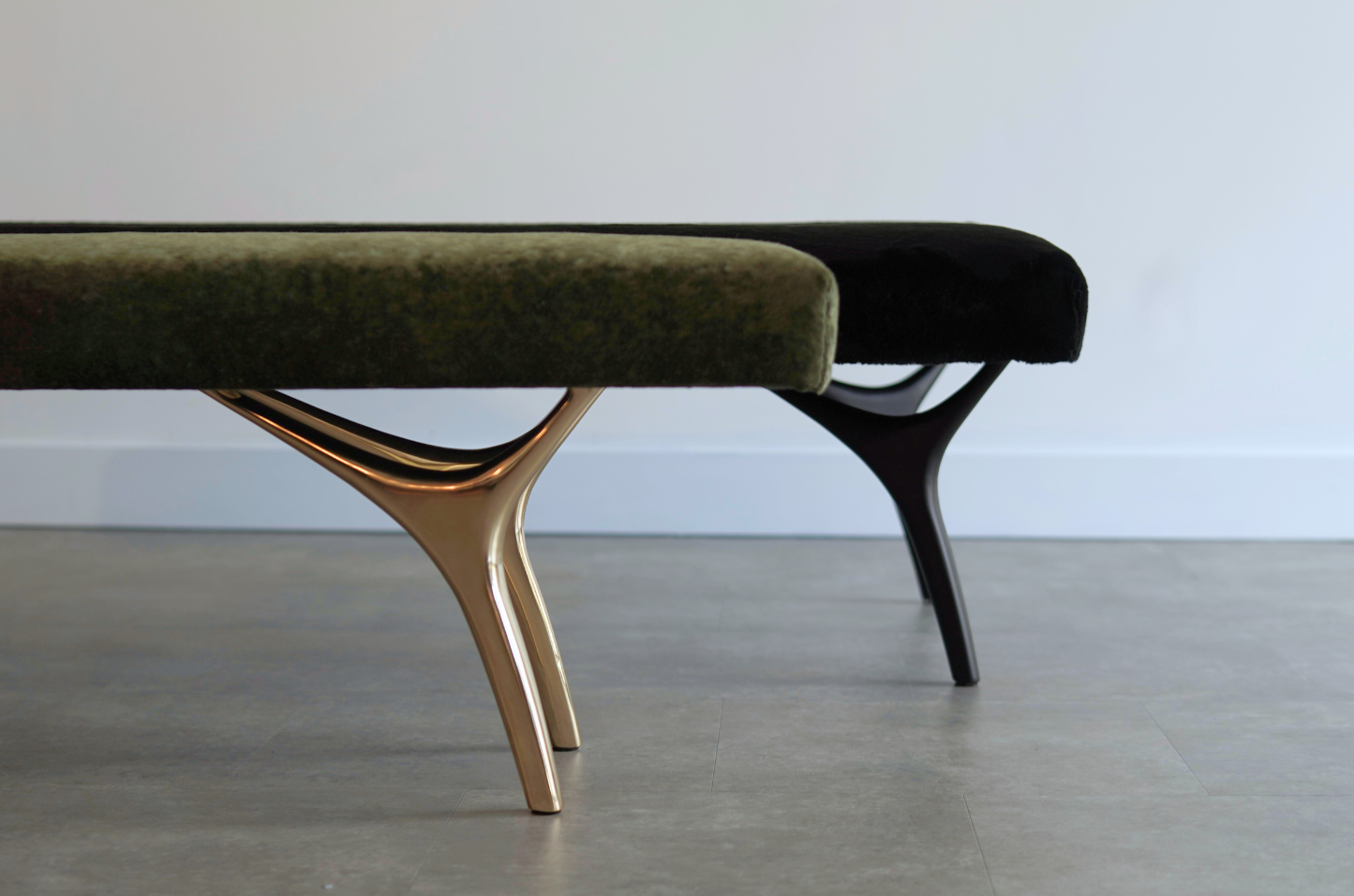 Crescent Daybed in Oil Rubbed Bronze