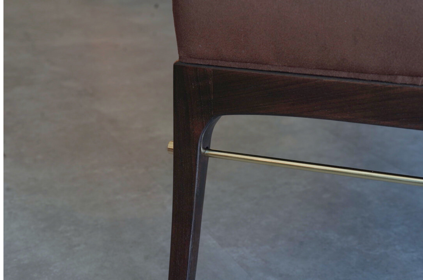 ARC Bench Series 60 in Espresso