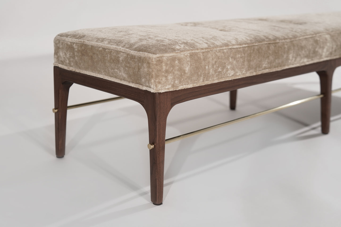 Linear Bench Series 72