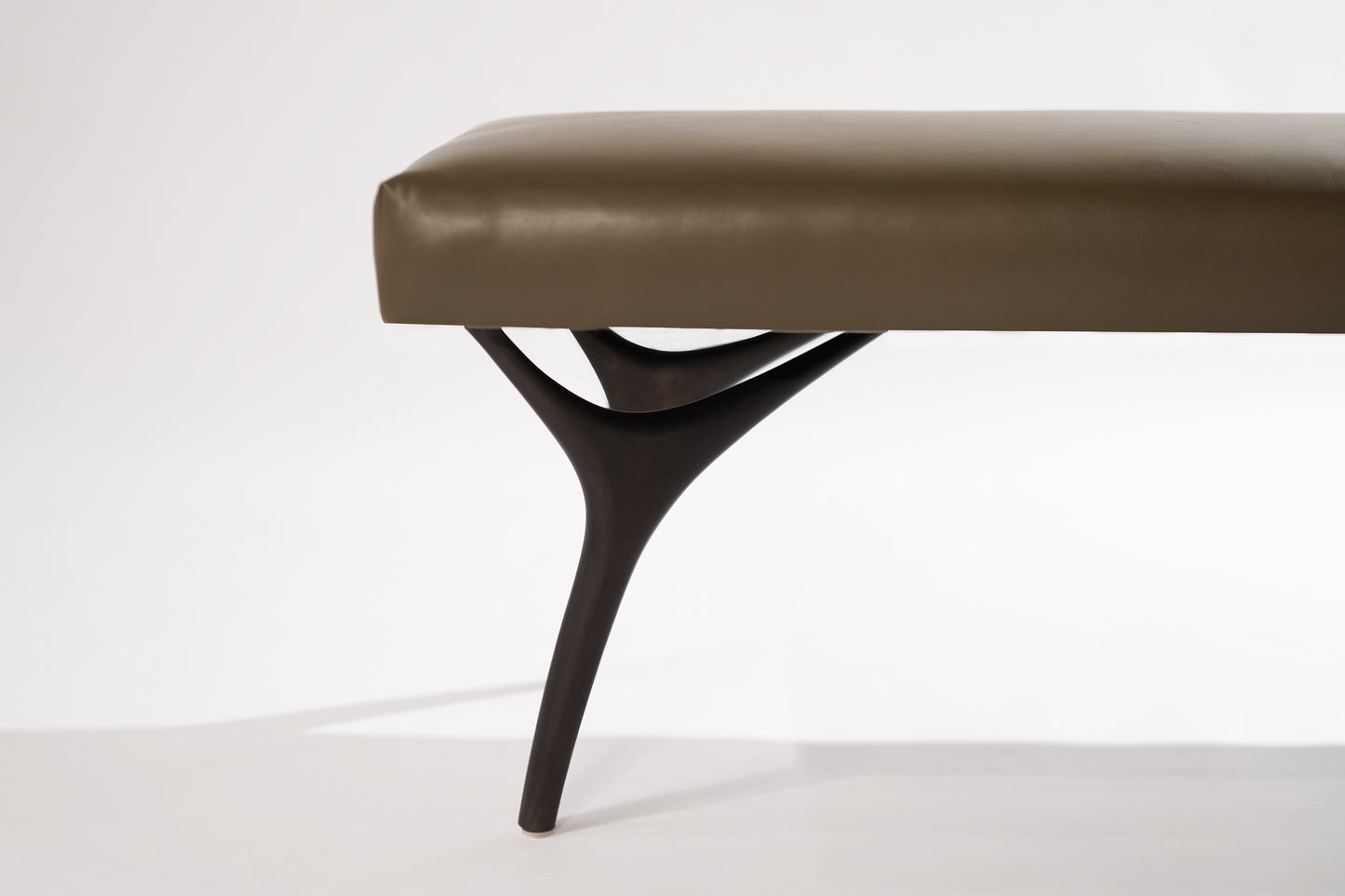 Crescent Bench Series 60 in ORB