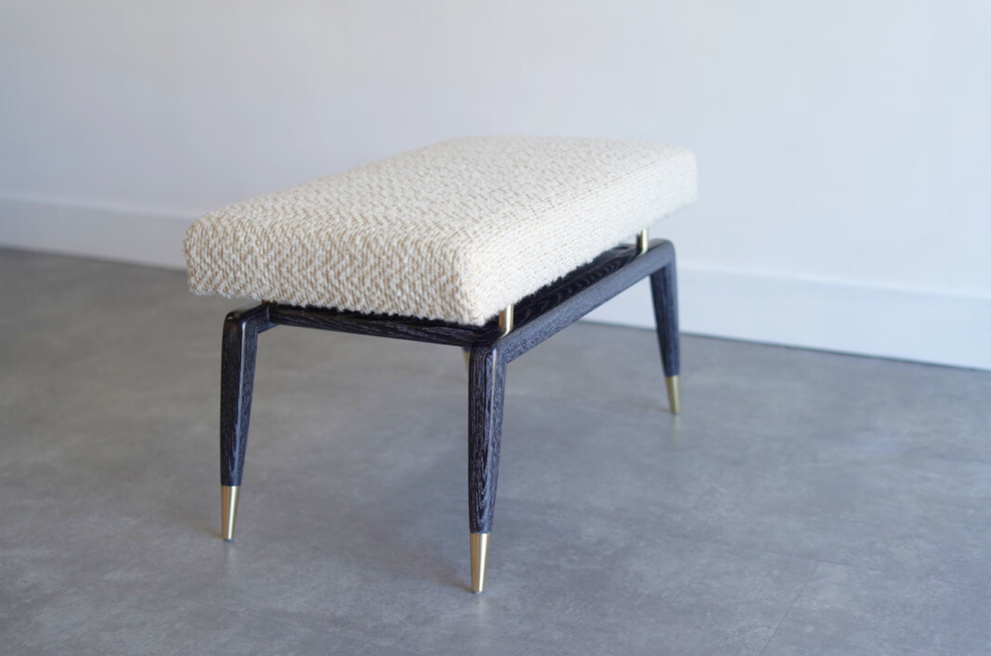 GIO Bench Series 32 in Black Ceruse