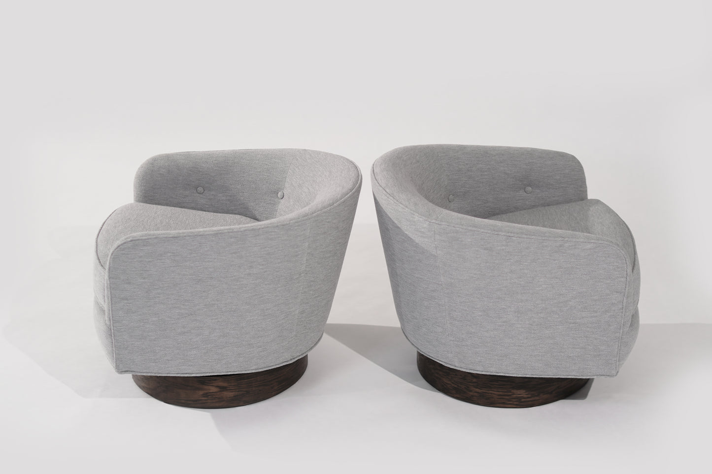 Set of Swivel Tilt Lounge Chairs by Milo Baughman, C. 1960s