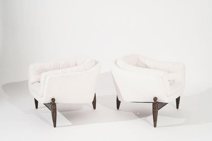 Set of Transitional Tripod Lounge Chairs in Wool, circa 1950s