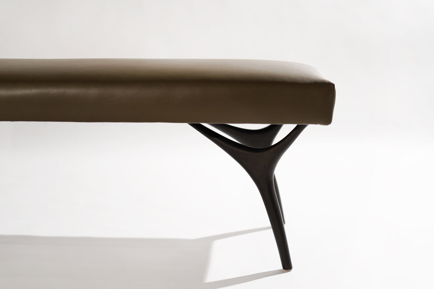 Crescent Bench Series 60 in ORB